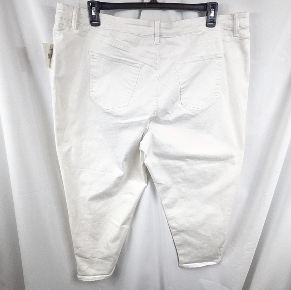 🆕Falls Creek Denim Capri Sz 24 - Picture 7 of 9